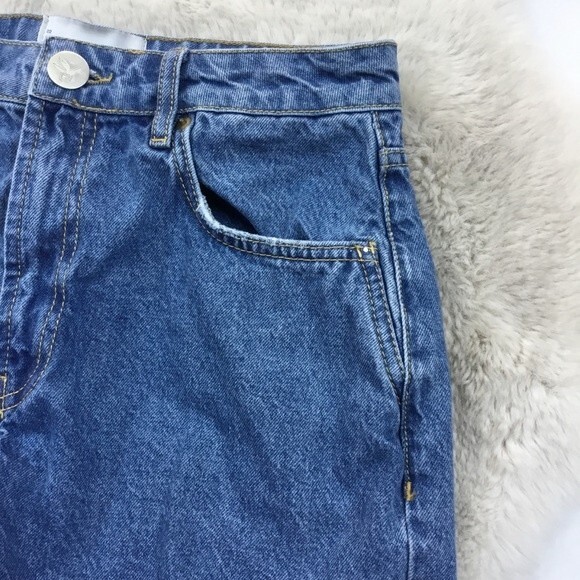 One Teaspoon RIVIERA LEGEND MOM FIT SHORT Denim Frayed Jean Shorts Size 26 - Picture 10 of 15